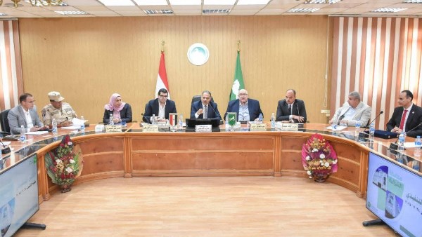 تنفيذي الشرقية يُناقش الخطة الاستثمارية والموحدة للعام المالي 2025 / 2026