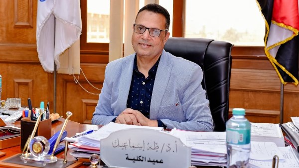 أ.د.طه إسماعيل عميد طب كفر الشيخ 
