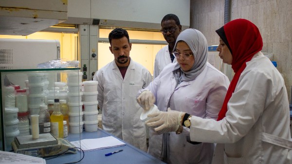متبقيات المبيدات