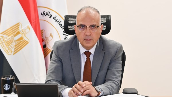 وزير الري