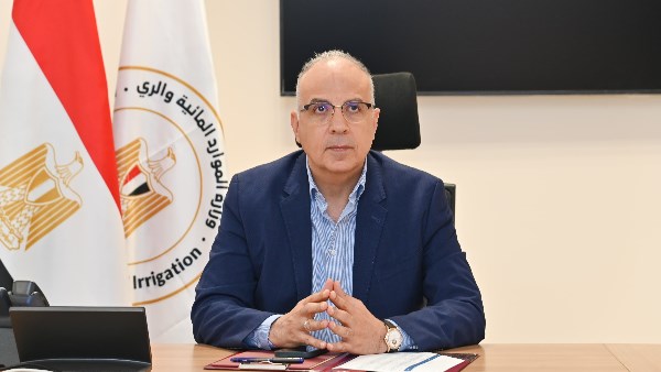 وزير الري