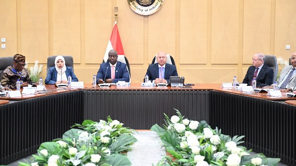 لقاء اليوم 