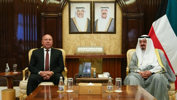 لقاء اليوم 
