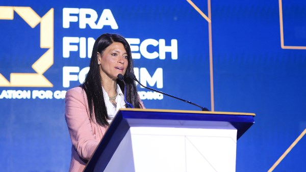 وزيرة التخطيط والتنمية الاقتصادية