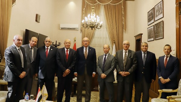 رئيس مجلس القضاء الأعلى يؤكد أهمية التعاون والتنسيق بين النقض ومحاكم الاستئناف