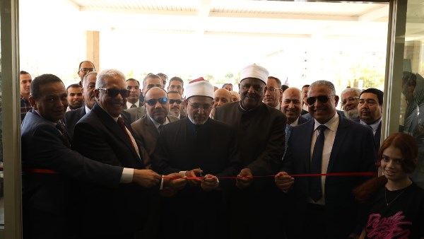 عباس شومان ورئيس جامعة الأزهر يفتتحان مباني جديدة بطب أسيوط