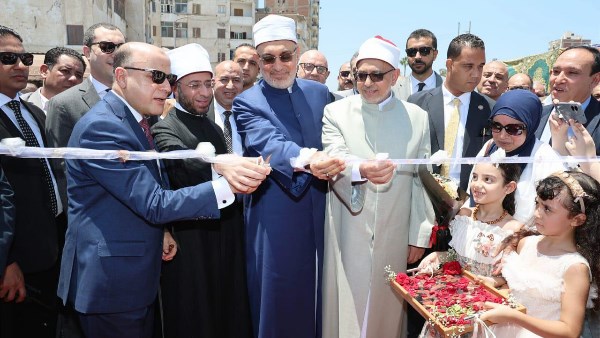 مفتي الجمهورية يفتتح أعمال تطوير ساحة المسجد الإبراهيمي