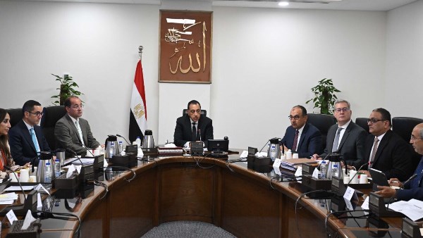 اجتماع رئيس الوزراء 