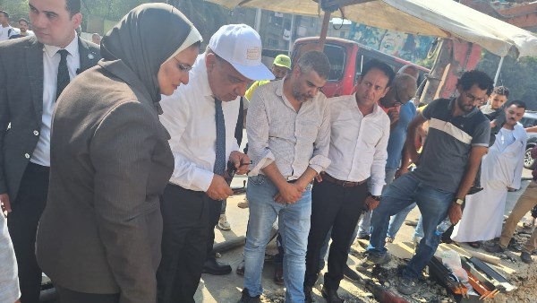 وزير الكهرباء في موقع العطل