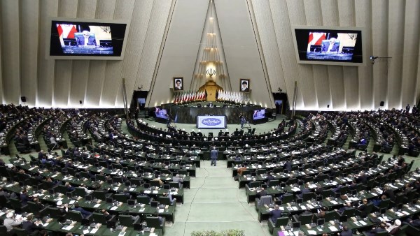 البرلمان الايراني