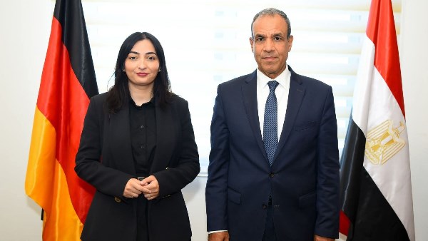 وزير الخارجية والهجرة يلتقى مع وزيرة التعاون الاقتصادي والتنمية الألمانية
