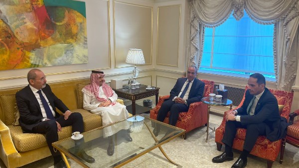لقاء في نيويورك بين وزير الخارجية والهجرة ونظرائه في قطر والأردن والسعودية