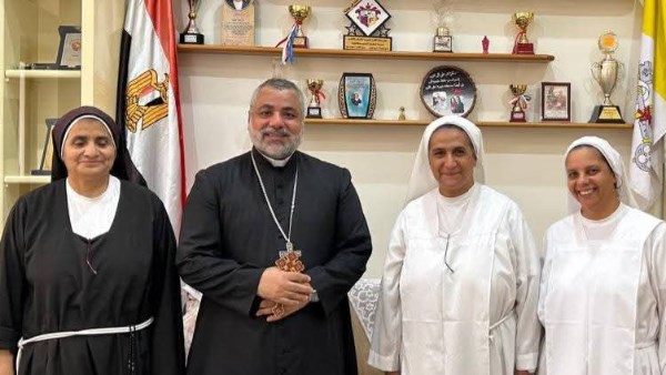 الأنبا عمانوئيل عياد 