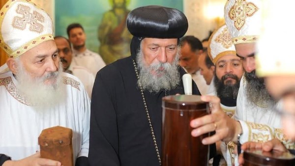 في عيد مارجرجس .. تدشين أواني المذبح وشمامسة جدد لكنيسته بدمنهور | صور