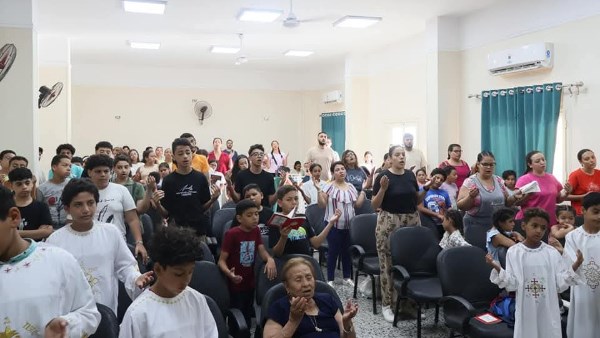 أبناء الكنيسة الكاثوليكية 