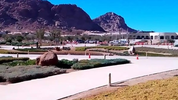 ساحة السلام بسانت كاترين 