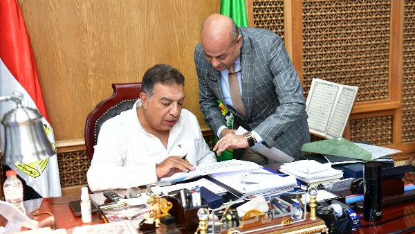 محافظ الدقهلية يعتمد حركة تنقلات مديري ووكلاء الإدارات التعليمية