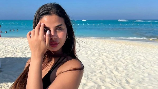 منة عرفة تتألق بإطلالة صيفية في أحدث ظهور