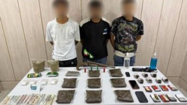 كوكاين وMDMA.. الداخلية تحبط ترويج مخدرات بـ 26 مليون جنيه| صور