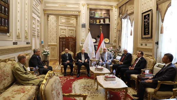 رئيس محكمة النقض