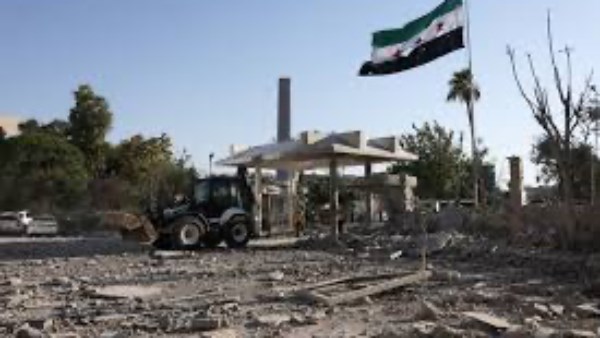 خبير سياسي: ما يحدث في سوريا ليس هدنة.. وما يجري تمهيد لانفجار قادم
