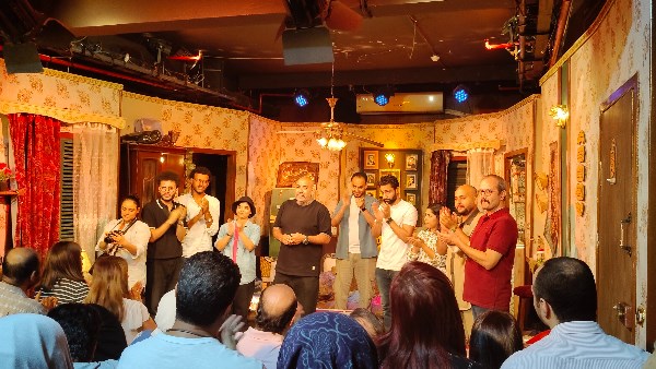 يمين فى اول شمال 