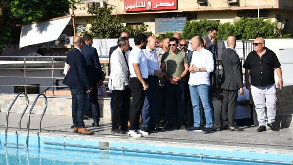 وزير الرياضة ومحافظ القاهرة بمركز شباب شبرا