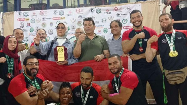 مصارعة الذراعين تحصد 14 ميدالية في بطولة إفريقيا بنيجيريا