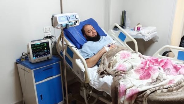 نقل الداعية السلفي حازم شومان إلى المستشفى أثر تعرضه لأزمة قلبية مفاجئة