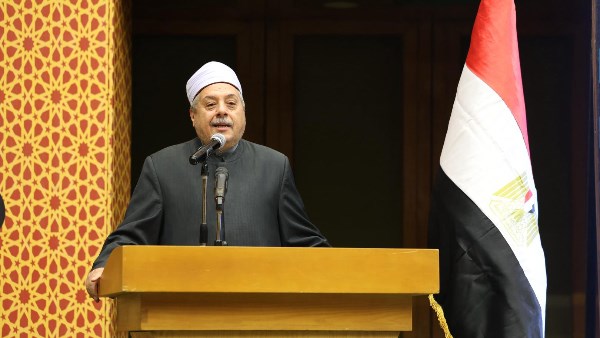 الشيخ أيمن عبد الغني، رئيس قطاع المعاهد الأزهرية