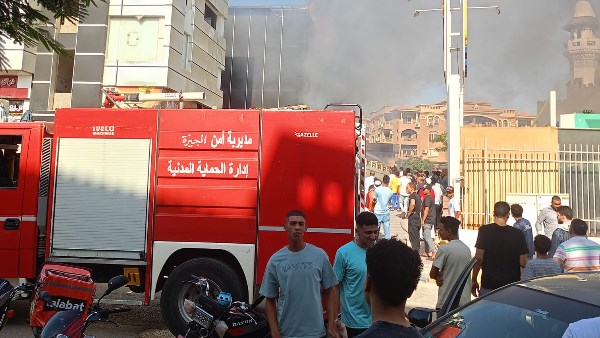 عمليات إخماد الحريق 