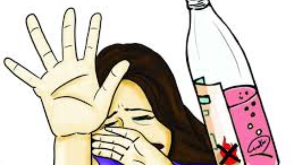 شوه وجوههم.. استمرار حبس المتهم بإلقاء مية نار على أسرة زوجته في بولاق الدكرور