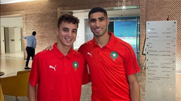 عبد الحميد معالي بصحبة أشرف حكيمي