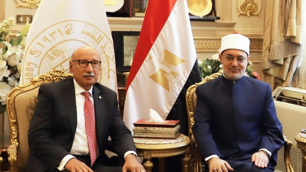 مفتي الجمهورية يزور رئيس محكمة النقض.. ويؤكد: دور وطني مشترك في دعم العدالة