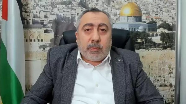 طاهر النونو القيادي في حركة حماس