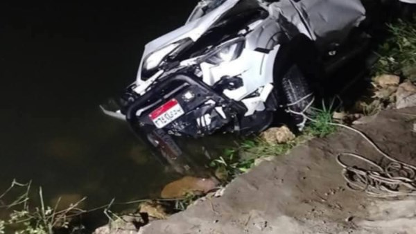 بالأسماء| مصرع طفلة وإصابة 8 آخرين في حادث انقلاب سيارة بترعة النوبارية بالبحيرة