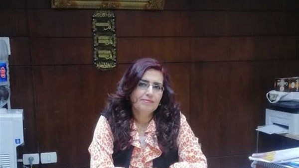 وكيل وزارة الصحة بالمنيا الدكتورة نادية مكرم