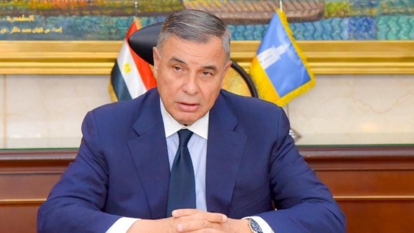 محافظ الإسكندرية أحمد خالد