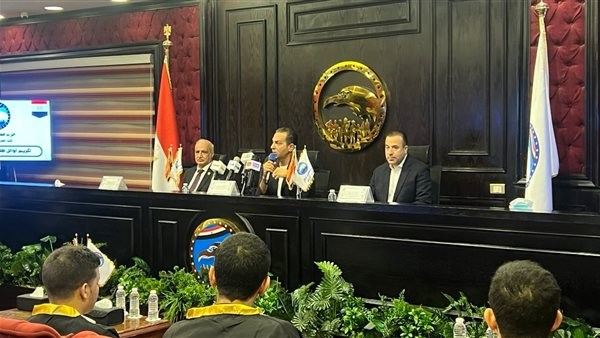 تكريم أوائل الثانوية العامة