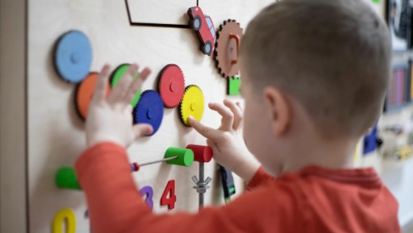 5 علامات تؤكد ذكاء طفلك المبكر.. انتبه لها قبل أن تضيع
