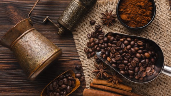 6 أطعمة لا يجب تناولها مع القهوة.. تعرف عليها