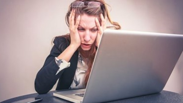عدم الرغبة في الذهاب إلى العمل.. عيادة تثير الجدل في الصين| ايه الحكاية