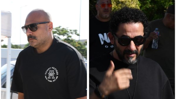 أحمد حلمي ووليد فواز من جنازة المخرج سامح عبدالعزيز 