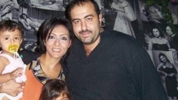 سامح عبد العزيز وطليقته داليا الديب 
