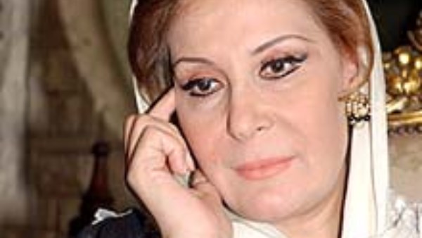 زيزي مصطفي