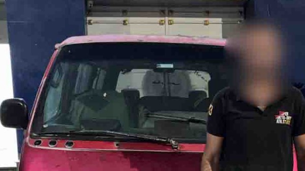 القبض على سائق ميكروباص هدد شخص بسلاح ابيض بالاسكندرية