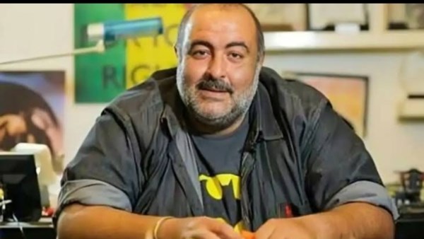 سامح عبد العزيز 