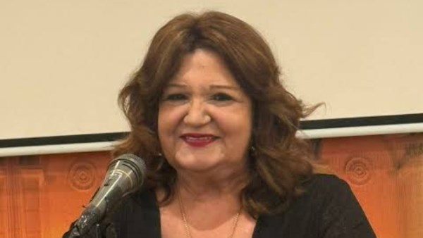 الفنانة ميمي جمال 