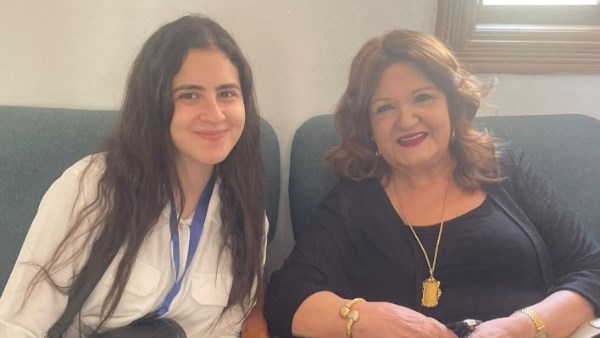 الفنانة ميمي جمال مع أوركيد سامي 