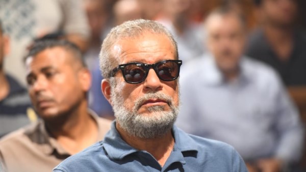 الفنان شريف منير 